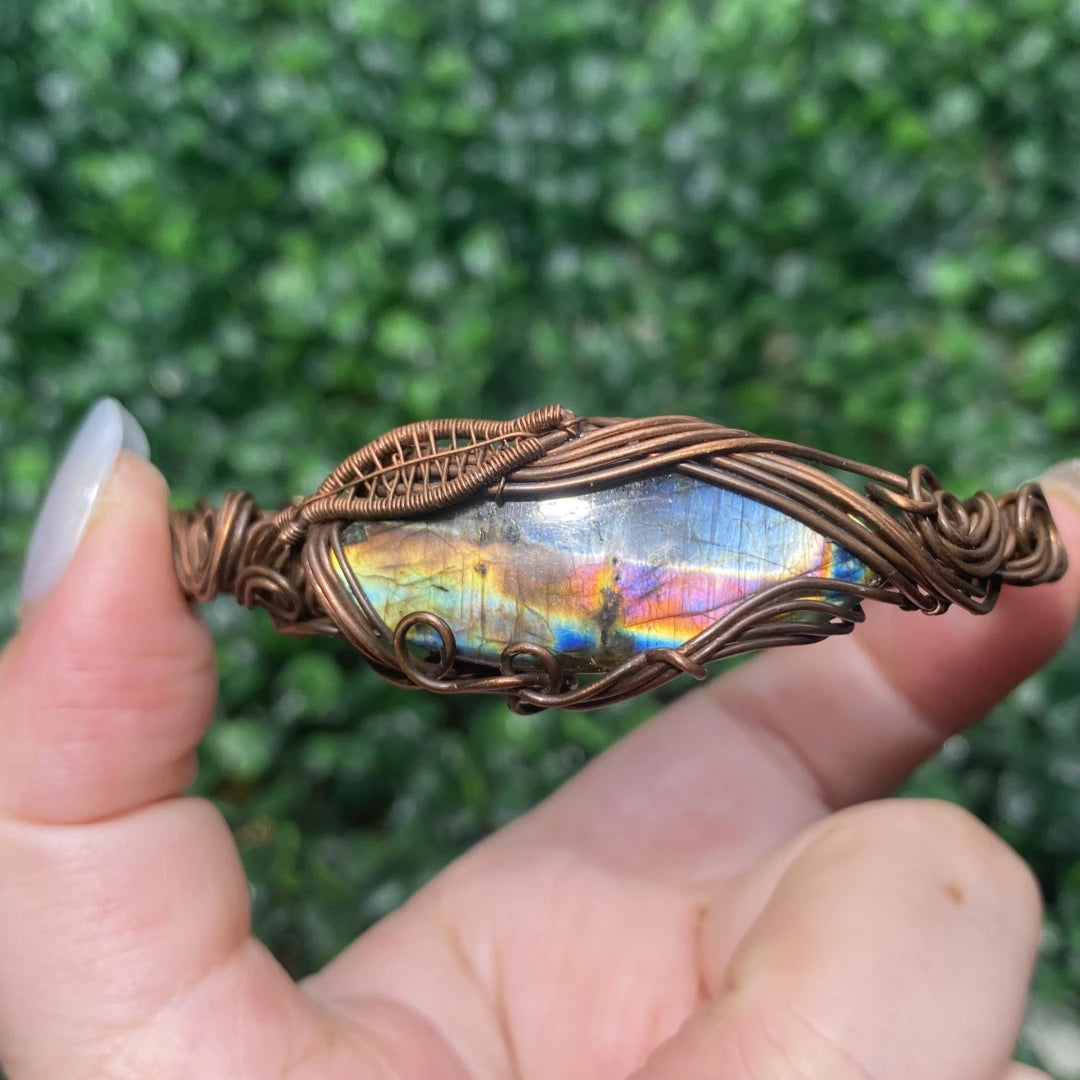 Labradorite Bracelet-Handmade Copper Wire Wrapped Bangle