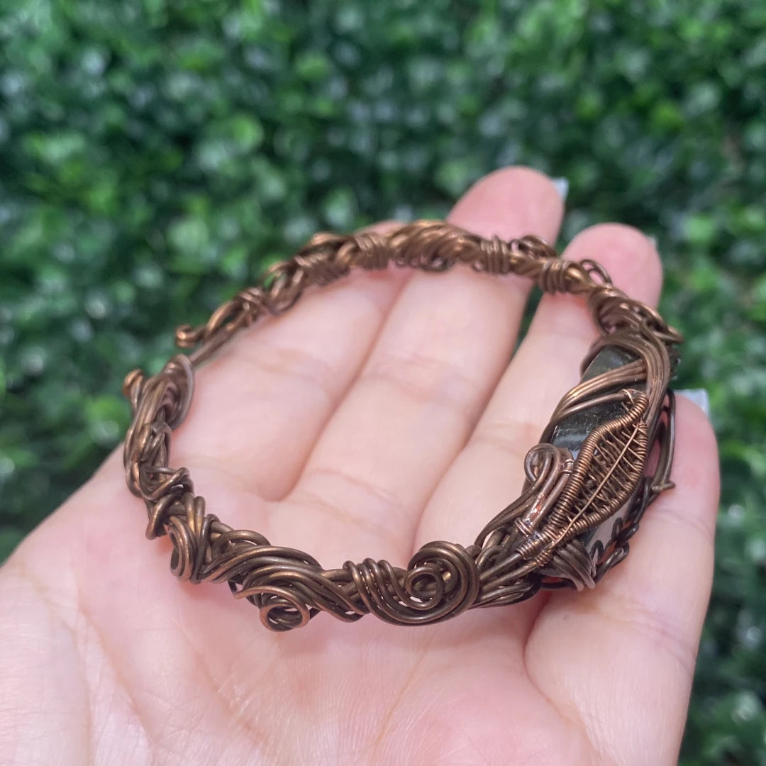 Labradorite Bracelet-Handmade Copper Wire Wrapped Bangle