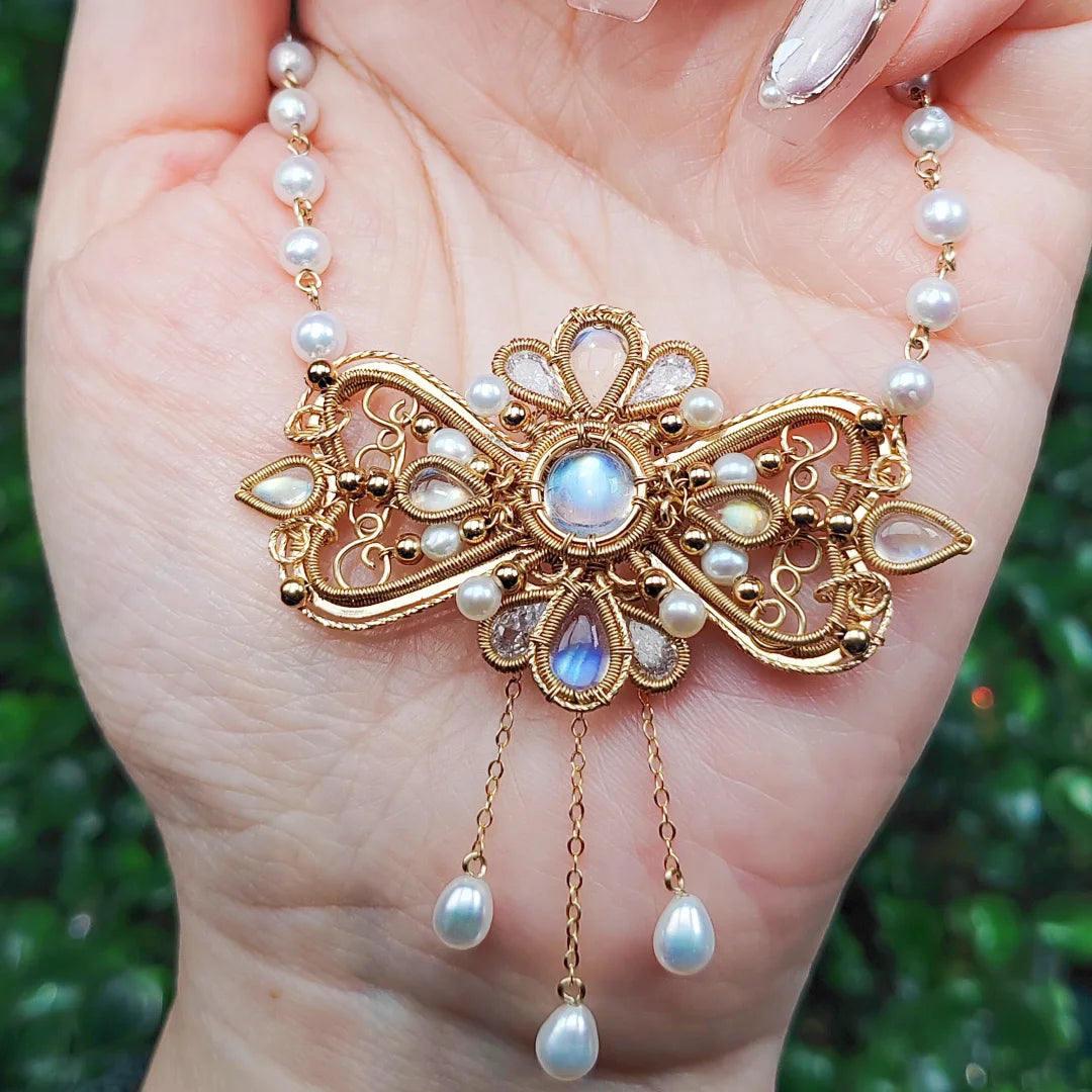 Diana Moonstone Pearls Necklace - Fine Jewelry/Handmade Wire Wrapped crystal Jewelry