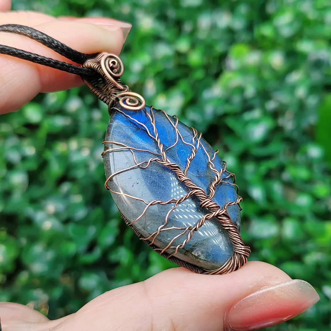 Tree of Life-Labradorite Handmade Pendant Necklace- Copper Wire Wrapped Jewelry