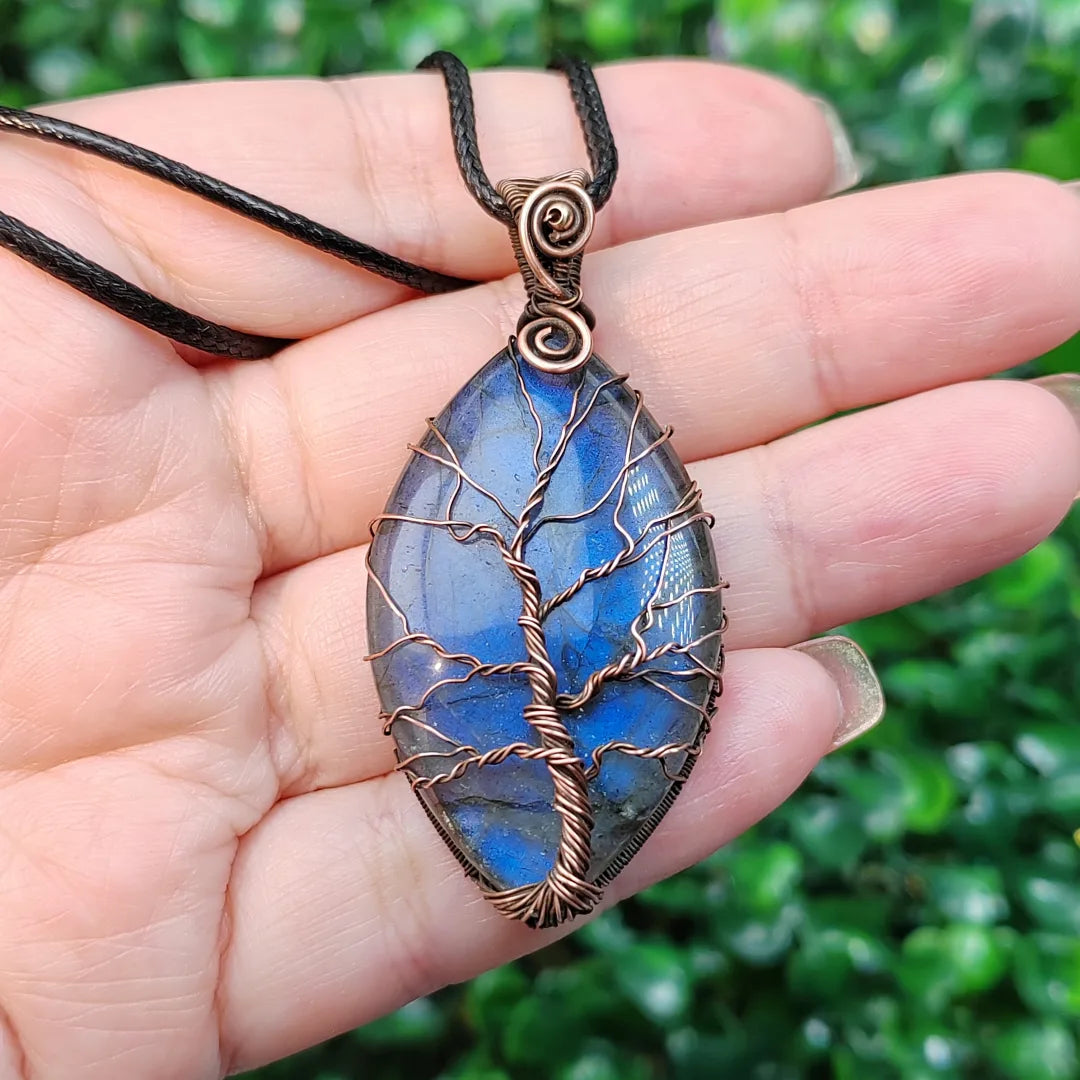 Tree of Life-Labradorite Handmade Pendant Necklace- Copper Wire Wrapped Jewelry