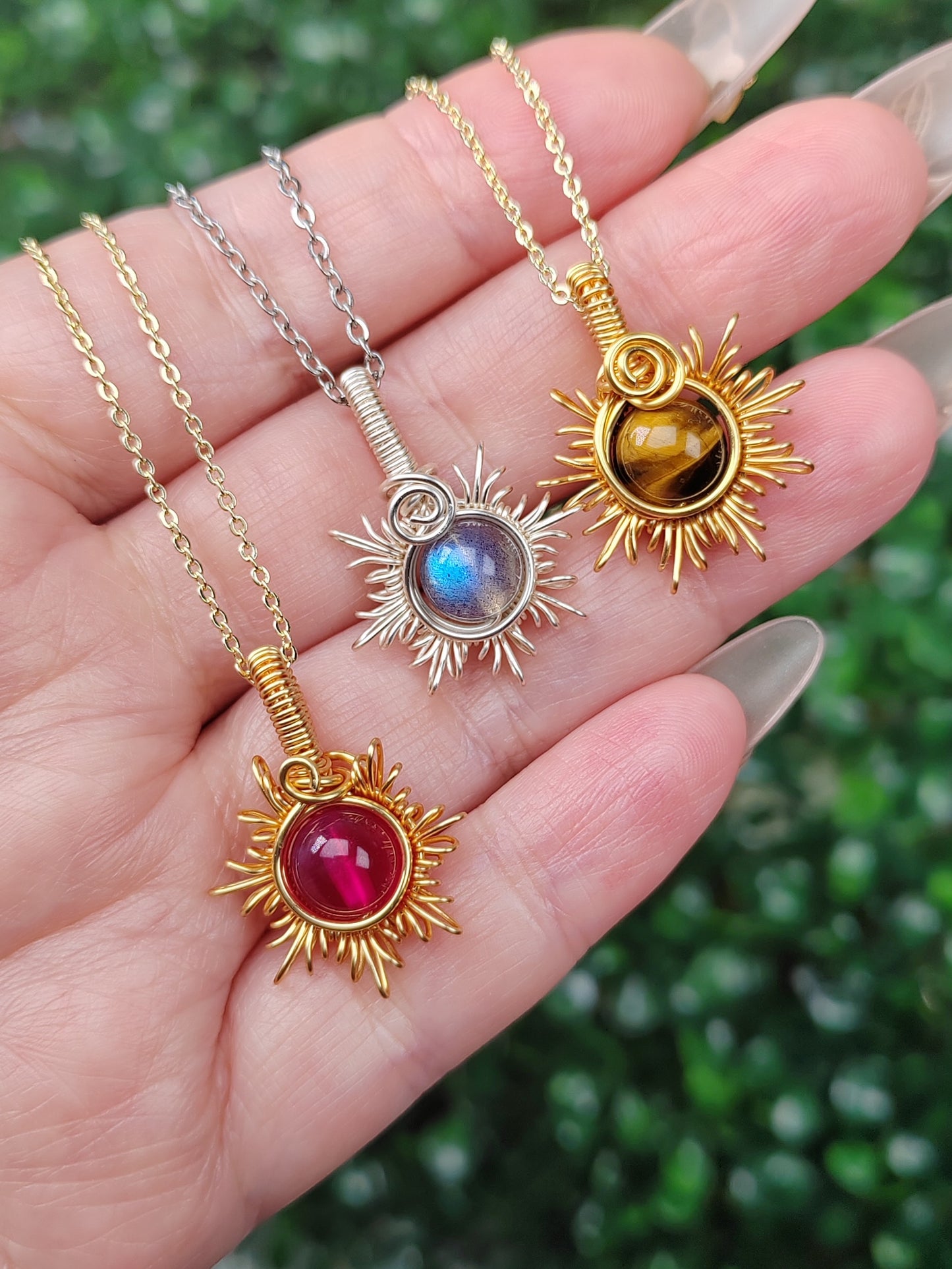 Sun  Necklace, Crystal Pendant, Healing Crystal Necklace for Women