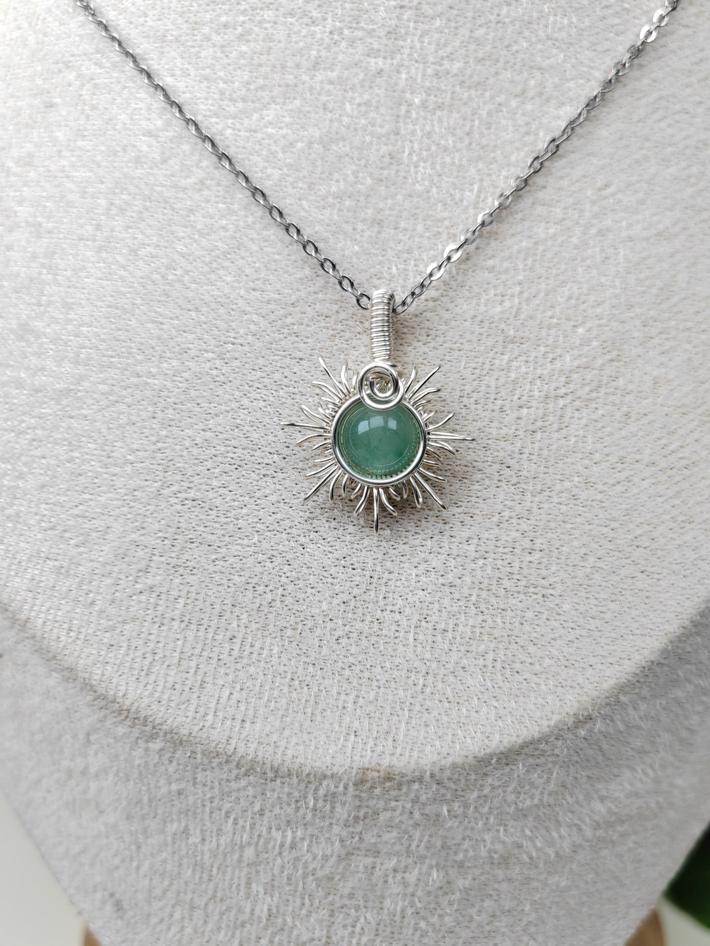 Sun  Necklace, Crystal Pendant, Healing Crystal Necklace for Women