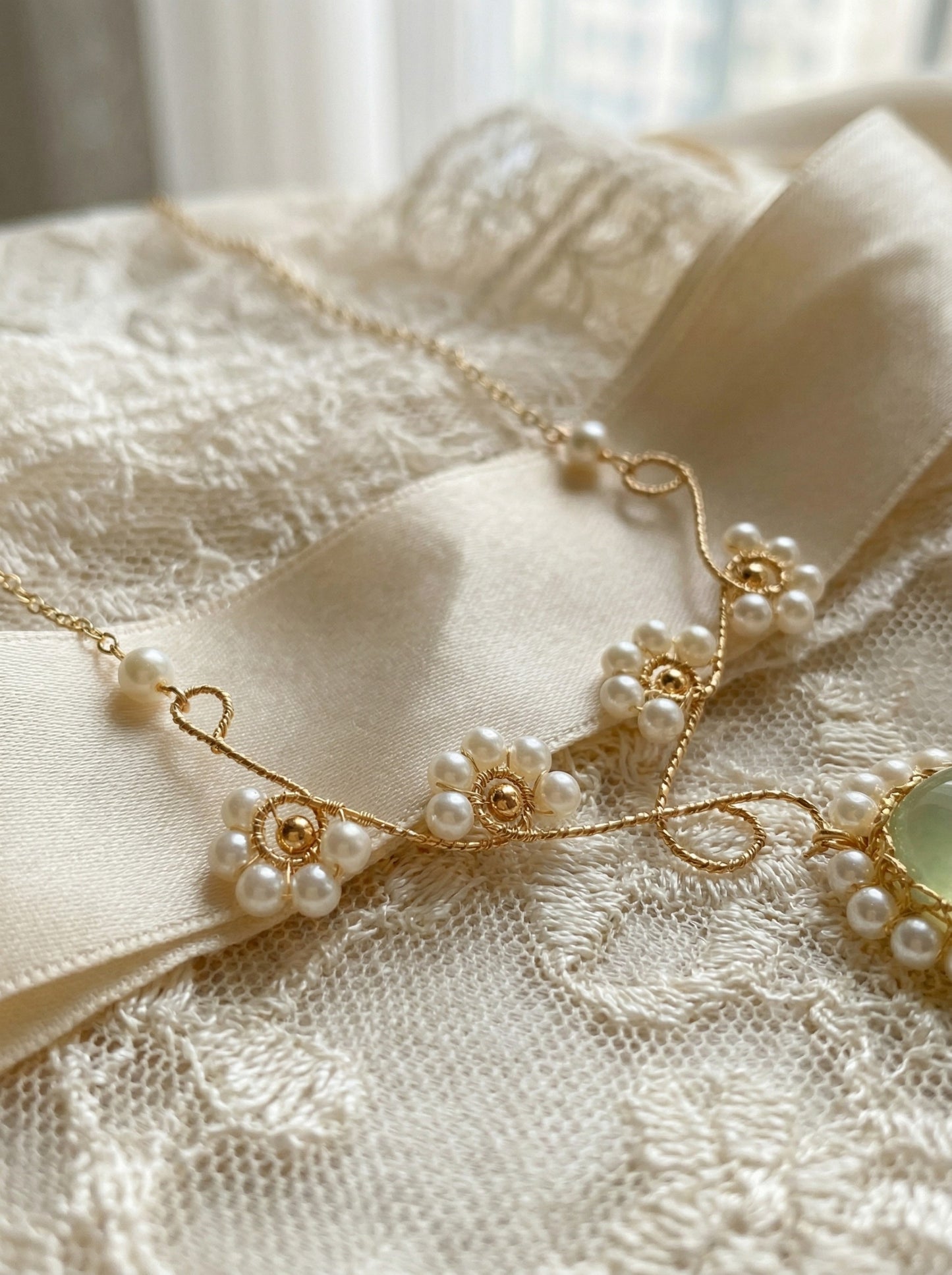 Prehnite  Sunflower Necklace Bracelet Set, Handmade Wire Wrapped Vintage Jewelry, Anniversary Christmas Birthday Mother's Day Gift for Her